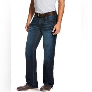 Ariat Men's Dark Blue Straight Jeans Size 32x30